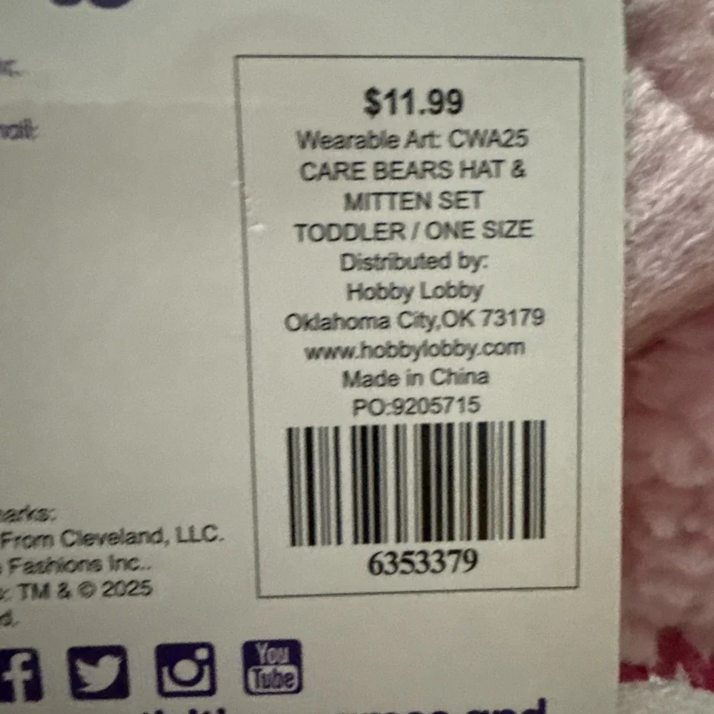 Care Bears Toddler Girls Pink Fuzzy Hat and Mittens Set Beanie CWA25 NEW